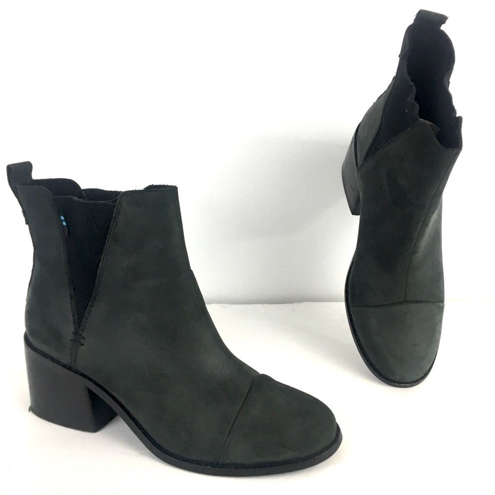 Toms Grey Nubuck Ankle Boot, Size 7